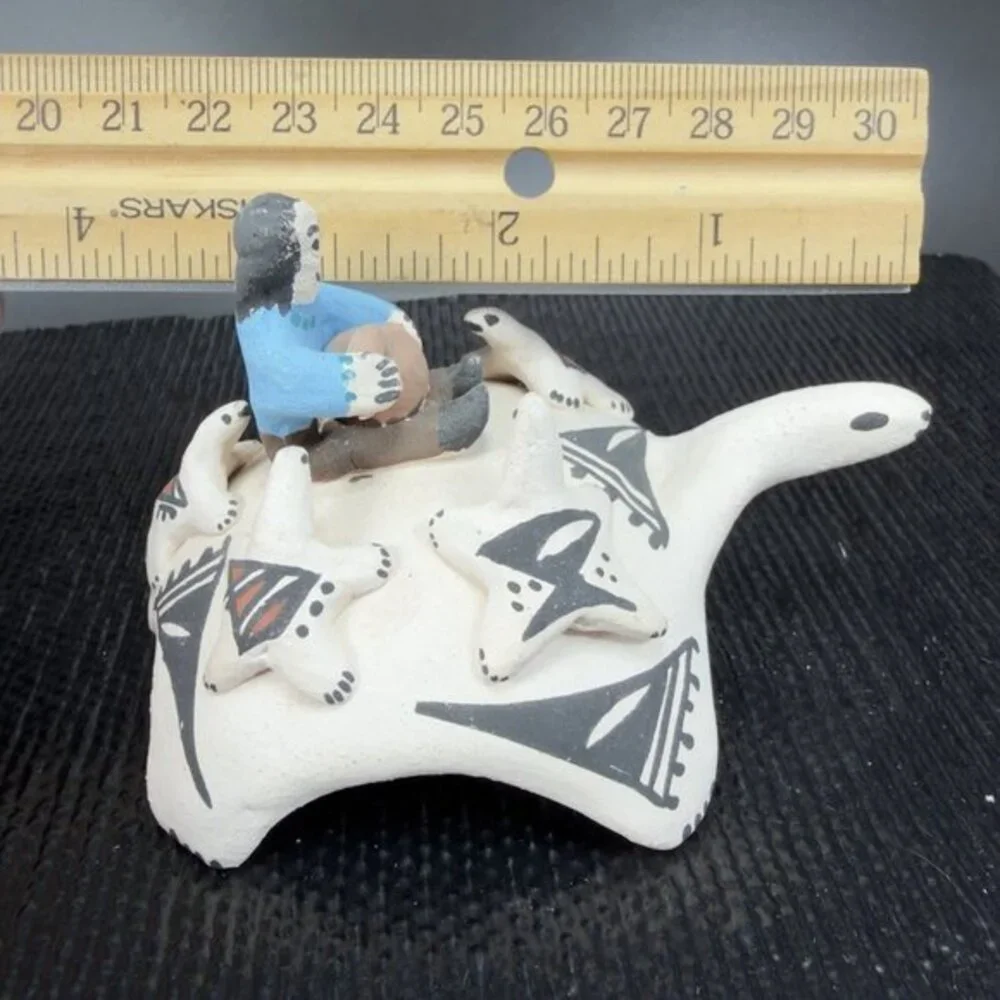 1992 Acoma Pottery Hand Made Signed Norma Jean Turtle Storyteller New Mexico VTG
